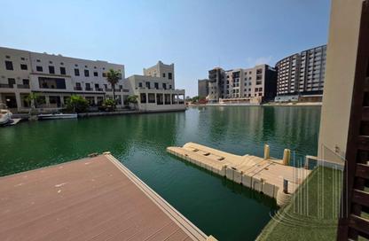 Villa - 3 - 5 for rent in Al Marsa Floating City - Amwaj Islands - Muharraq Governorate Villa - 3 - 5 for rent in Al Marsa Floating City - Amwaj Islands - Muharraq Governorate