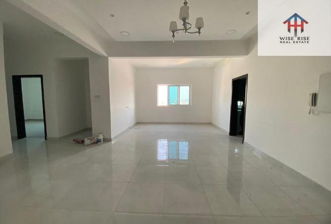 56240100 - Property Main Image