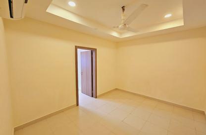 Apartment - Studio - 1 Bathroom for rent in Bu Kowarah - Riffa - Southern Governorate Apartment - Studio - 1 Bathroom for rent in Bu Kowarah - Riffa - Southern Governorate