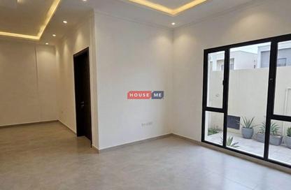 Villa - 3 Bedrooms - 5 Bathrooms for sale in Hamala - Northern Governorate
