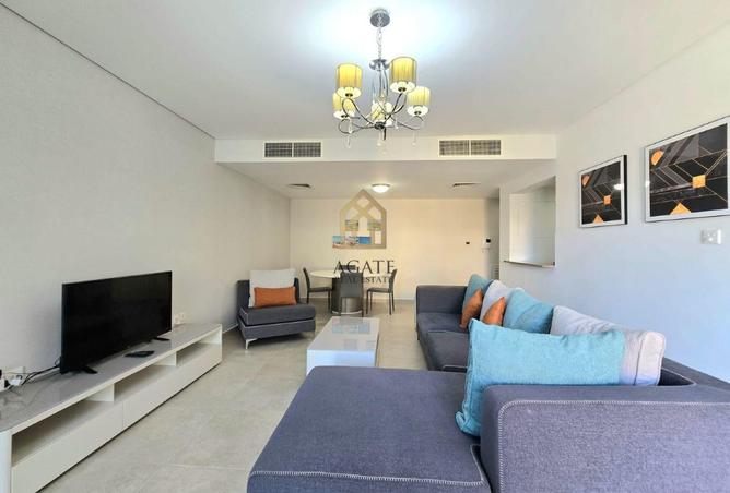 53574412 - Property Main Image