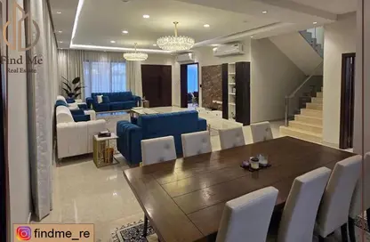 فيلا - 5 غرف نوم - 8 حمامات للبيع في جو - المحافظة الجنوبية