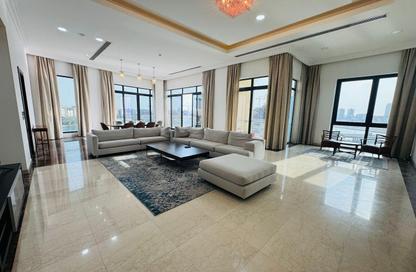 Penthouse - 4 Bedrooms - 6 Bathrooms for rent in Reef Island - Capital Governorate