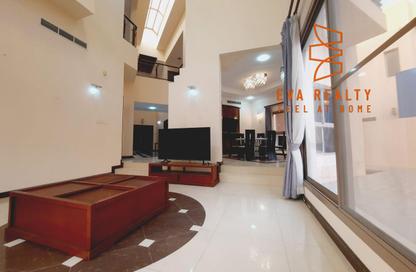 Villa - 5 Bedrooms - 5 Bathrooms for rent in Saar - Northern Governorate