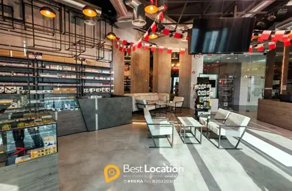 Shop - Studio - 4 Bathrooms for rent in Seef - Capital Governorate