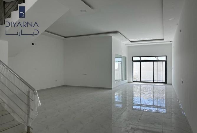 54068461 - Property Image 2