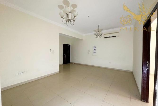 982964 - Property Image 3
