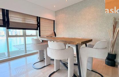 Apartment - 3 Bedrooms - 5 Bathrooms for rent in Reef Island - Capital Governorate