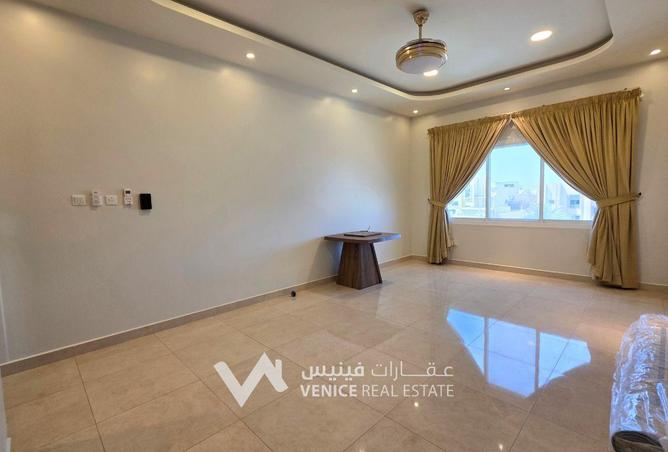 52408948 - Property Image 2