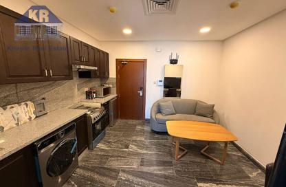 Apartment - 1 - 1 for rent in Seef - Capital Governorate