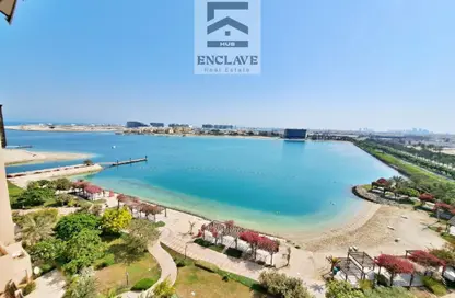 شقة - غرفة نوم - 2 حمامات للايجار في أمواج بيتش فرونت - أمواج - المحرق