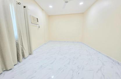 Apartment - 3 - 2 for rent in Salmaniya - Manama - Capital Governorate