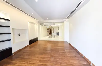 Apartment - 3 Bedrooms - 2 Bathrooms for rent in Janabiya - Northern Governorate