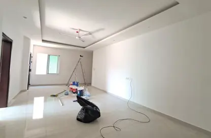 Apartment - 2 Bedrooms - 2 Bathrooms for rent in Tubli - Central Governorate