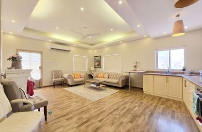 Apartment - 2 Bedrooms - 2 Bathrooms for rent in Sanad - Central Governorate Apartment - 2 Bedrooms - 2 Bathrooms for rent in Sanad - Central Governorate
