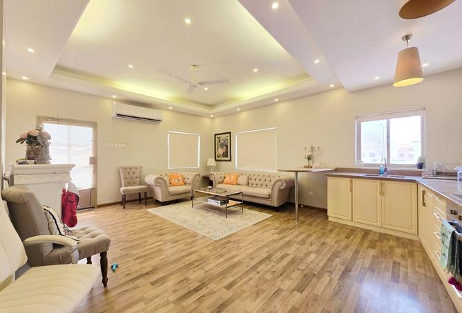56270122 - Property Image 2