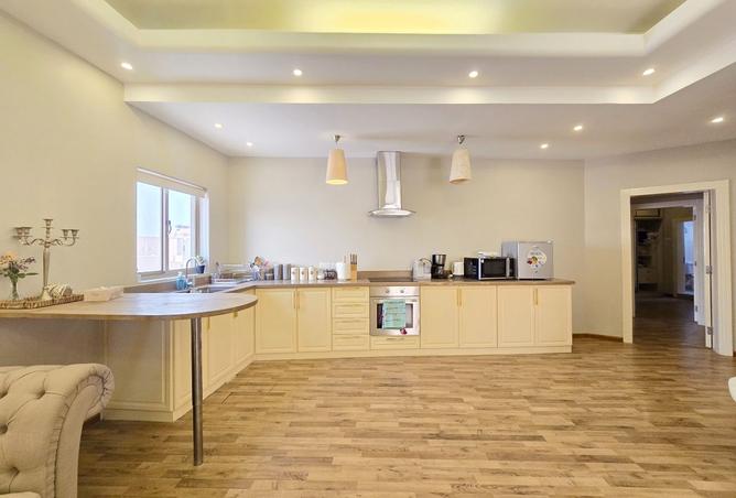 56270122 - Property Image 3
