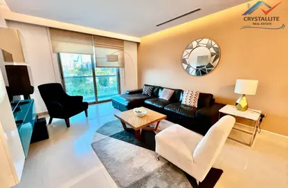 Apartment - 2 Bedrooms - 3 Bathrooms for rent in Reef Island - Capital Governorate