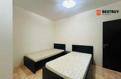 Apartment - 2 Bedrooms - 2 Bathrooms for rent in Al Juffair - Capital Governorate