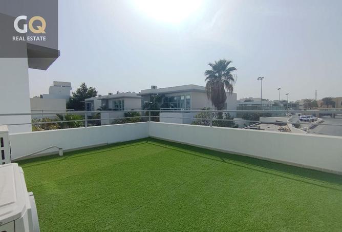 1000467 - Property Image 3