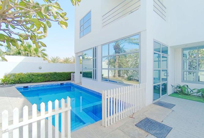 1000467 - Property Image 3