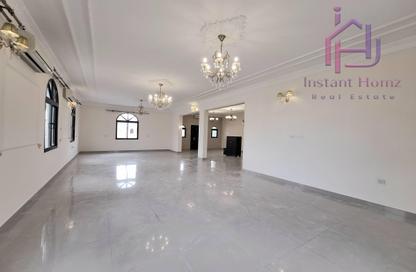 Villa - 4 Bedrooms - 4 Bathrooms for rent in Janabiya - Northern Governorate