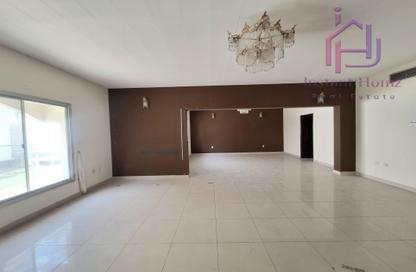 Villa - 4 Bedrooms - 4 Bathrooms for rent in Diraz - Northern Governorate