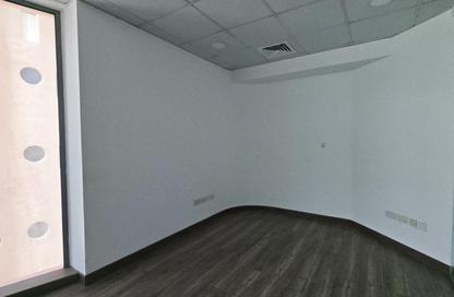 Office Space - Studio - 2 Bathrooms for rent in Seef - Capital Governorate