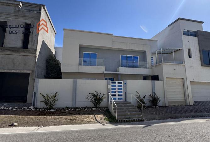 51719076 - Property Main Image