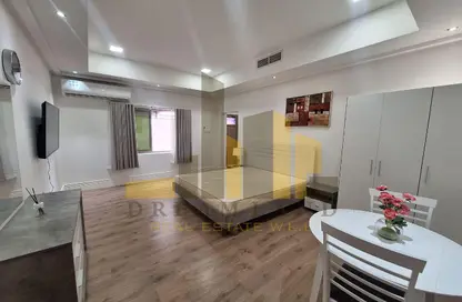 Apartment - Studio - 1 Bathroom for rent in Segaya - Manama - Capital Governorate