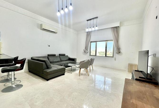 991645 - Property Image 2