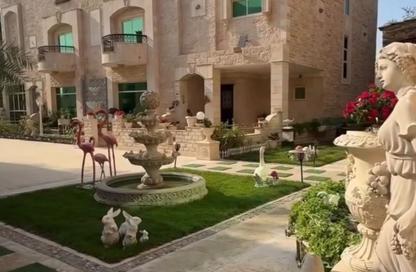 مجمع سكني - 6 غرف نوم - 7 حمامات للبيع في سار - المحافظة الشمالية