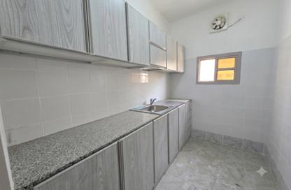 Apartment - 3 Bedrooms - 2 Bathrooms for rent in Gudaibiya - Manama - Capital Governorate