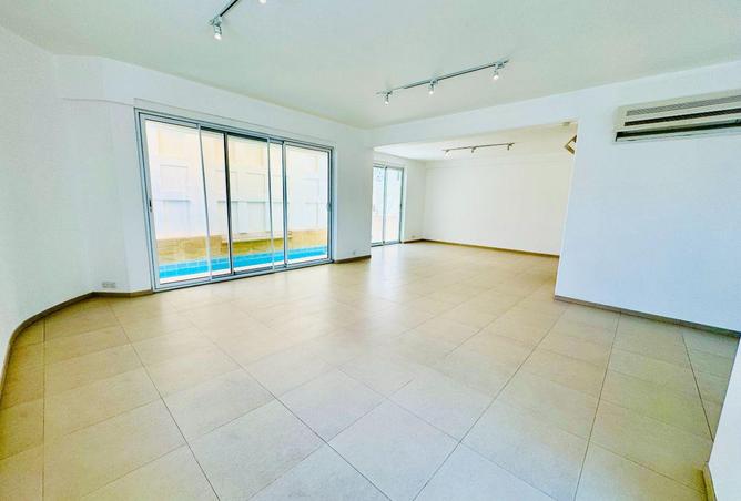 52169404 - Property Image 3