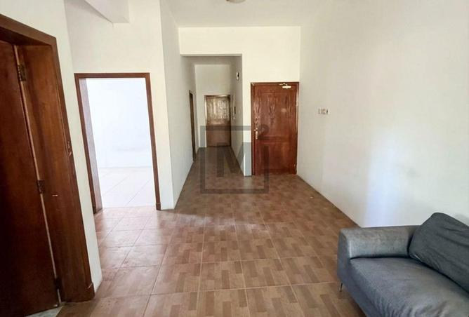 51800105 - Property Main Image