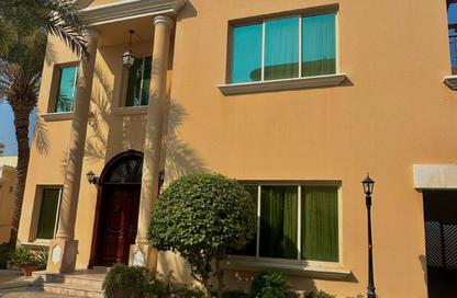 Villa - 4 Bedrooms - 4 Bathrooms for rent in Salihiya - Manama - Capital Governorate