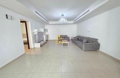 Apartment - 2 Bedrooms - 2 Bathrooms for rent in Seef - Capital Governorate