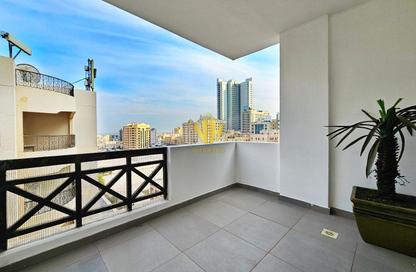 Apartment - 2 Bedrooms - 3 Bathrooms for rent in Al Juffair - Capital Governorate