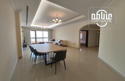 Apartment - 2 Bedrooms - 2 Bathrooms for rent in Manama - Capital Governorate Apartment - 2 Bedrooms - 2 Bathrooms for rent in Manama - Capital Governorate