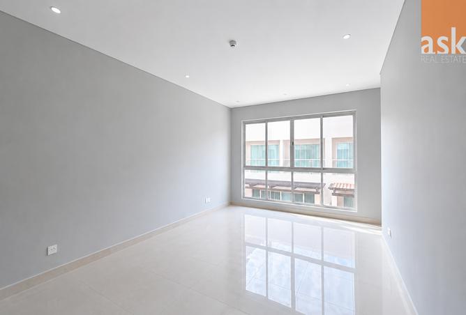 56453755 - Property Main Image