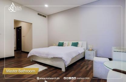 Apartment - 2 Bedrooms - 3 Bathrooms for rent in Reef Island - Capital Governorate