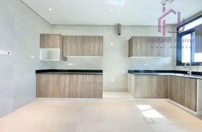 Apartment - 3 Bedrooms - 3 Bathrooms for sale in Hidd - Muharraq Governorate