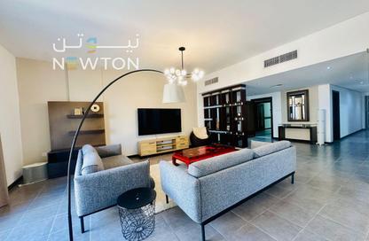 Apartment - 2 - 3 for rent in Al Juffair - Capital Governorate