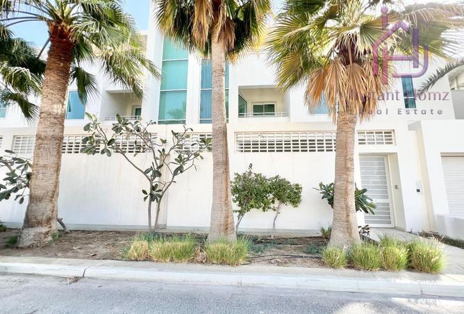 52301803 - Property Main Image