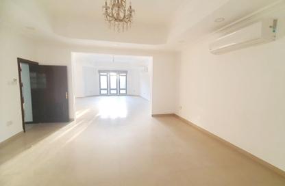 Villa - 5 - 6 for rent in Saar - Northern Governorate