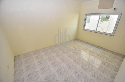 Villa - 4 Bedrooms - 4 Bathrooms for rent in Jid Ali - Central Governorate Villa - 4 Bedrooms - 4 Bathrooms for rent in Jid Ali - Central Governorate
