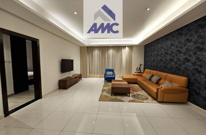 Apartment - 2 Bedrooms - 3 Bathrooms for rent in Al Juffair - Capital Governorate