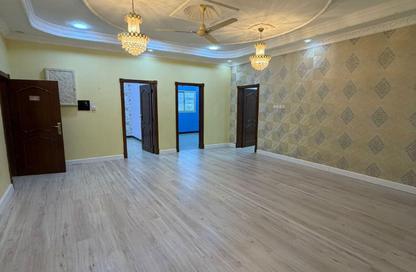 Apartment - 3 Bedrooms - 2 Bathrooms for rent in Hamad Town - Northern Governorate