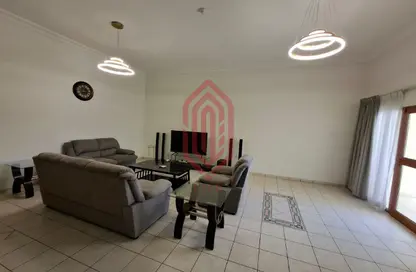 Apartment - 2 Bedrooms - 2 Bathrooms for rent in Al Juffair - Capital Governorate