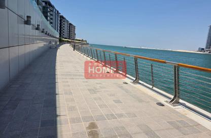 Apartment - 3 - 5 for rent in Reef Island - Capital Governorate
